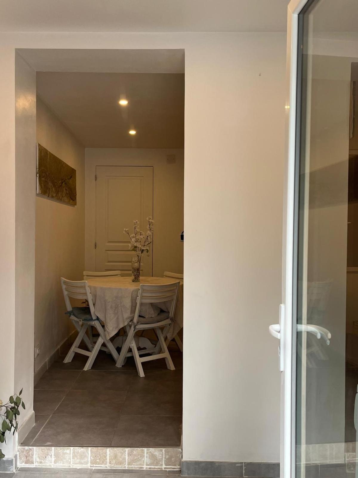 La Mhirabelle Otel Saint-Paul-de-Vence Dış mekan fotoğraf